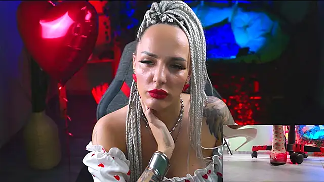 MonicaMaxwel online show from 14, 2, 2025