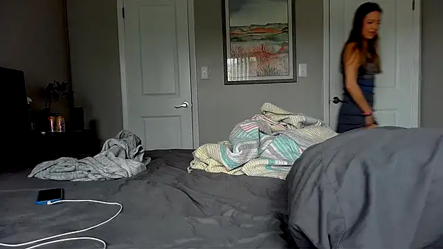 molly witha chance online show from 2, 10, 2025