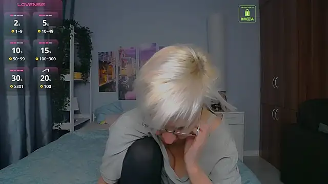 HelgaHimmell online show from 13, 12, 2024