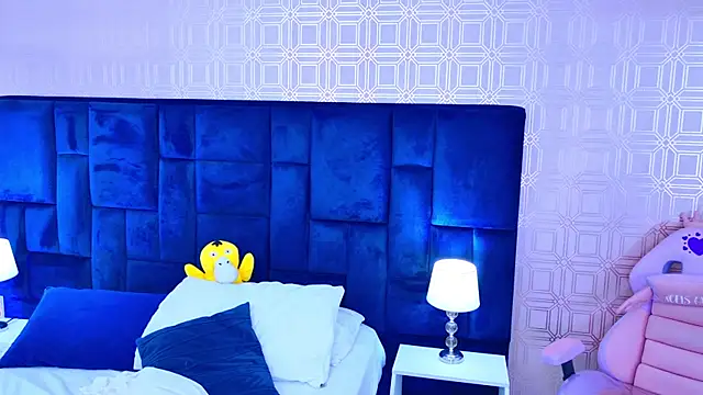 LexaDeRusso online show from 27, 4, 2026