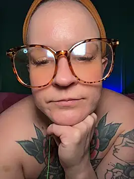 quinnmariexo online show from 23, 5, 2026