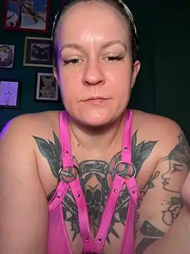 Snapshot of quinnmariexo chatting on 11, 7, 2026 quinnmariexo online show from 11, 7, 2026