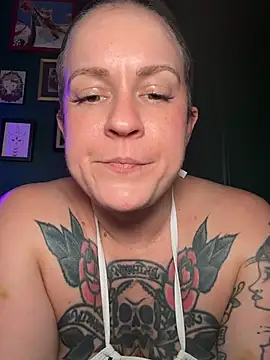 Snapshot of quinnmariexo chatting on 15, 7, 2026 quinnmariexo online show from 15, 7, 2026