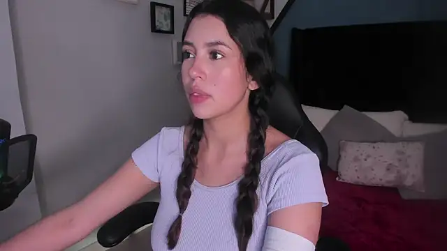 Snapshot of youpinkgirl_ chatting on 2, 10, 2025 youpinkgirl online show from 2, 10, 2025