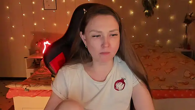 desperatehousewife   online show from 22, 4, 2026