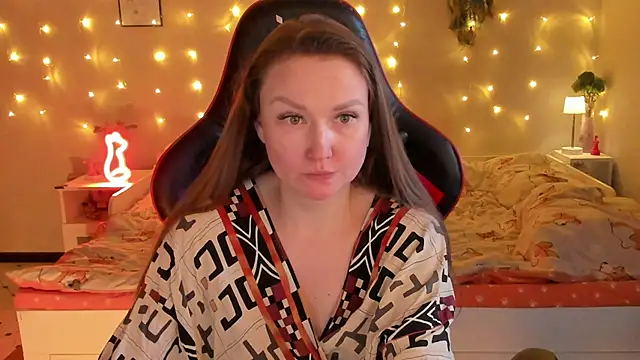 desperatehousewife   online show from 30, 4, 2026