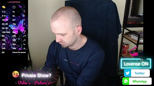 Snapshot of RealManHaveHairy chatting on 21, 5, 2026 RealManHaveHairy online show from 21, 5, 2026