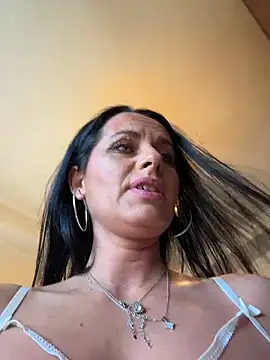Snapshot of Hotmomcheckk_ chatting on 28, 6, 2026 Hotmomcheckk online show from 28, 6, 2026