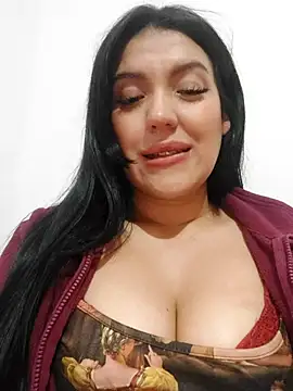 Snapshot of Sophie-hatter chatting on 23, 2, 2025 Sophie-hatter online show from 23, 2, 2025