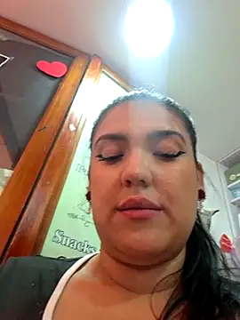 Snapshot of Sophie-hatter chatting on 3, 10, 2025 Sophie-hatter online show from 3, 10, 2025