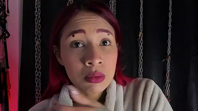 charrlotte quinn online show from 27, 4, 2026