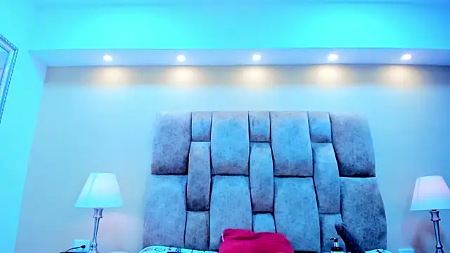 MiiaHot online show from 10, 3, 2025