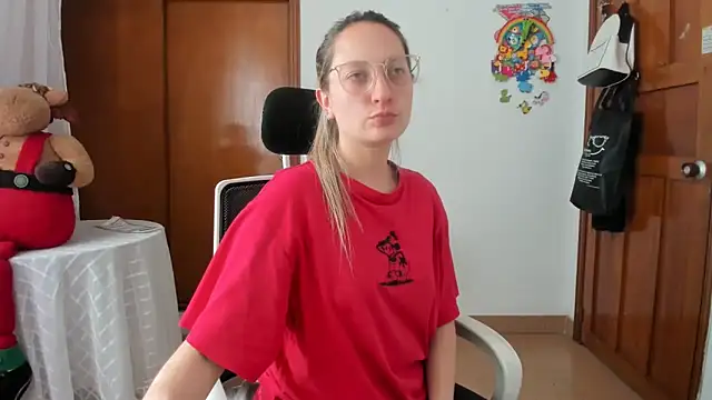 Snapshot of Adele_johnsonn1 chatting on 10, 6, 2026 Adele johnsonn1 online show from 10, 6, 2026
