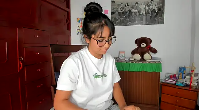 Isabellaa22 1 online show from 3, 12, 2024