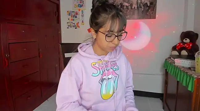 Isabellaa22 1 online show from 7, 2, 2025