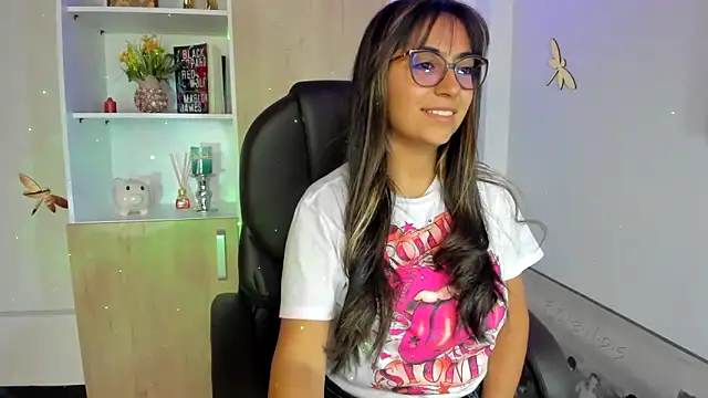 Isabellaa22 1 online show from 24, 2, 2025