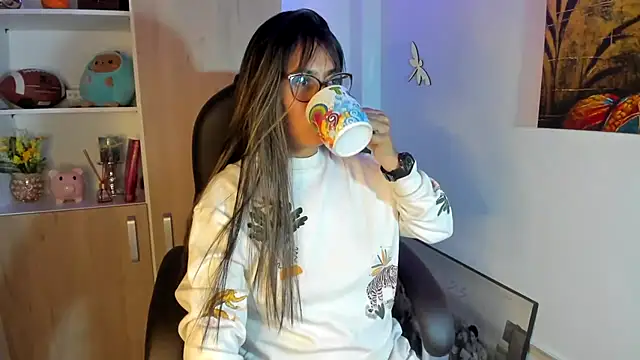 Isabellaa22 1 online show from 18, 9, 2025