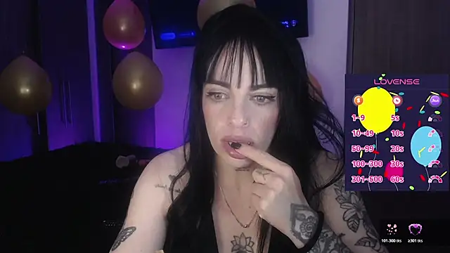 Snapshot of violett_honney chatting on 22, 7, 2026 violett honney online show from 22, 7, 2026