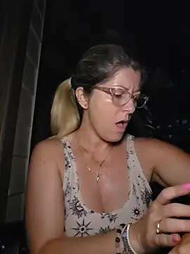 NikkiBlisss online show from 17, 7, 2026