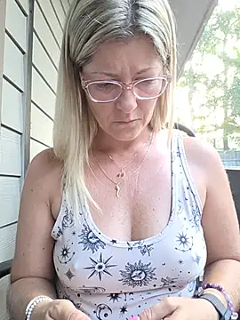 NikkiBlisss online show from 25, 7, 2026