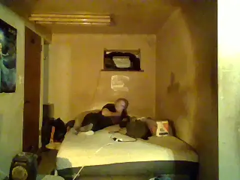 Nightshade7712 online show from 10, 2, 2025