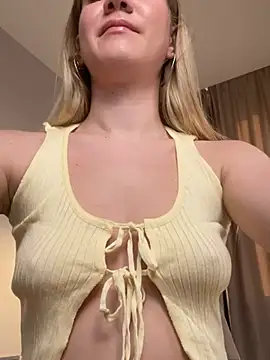 teasecake online show from 13, 3, 2025