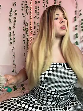 Snapshot of Grecia_21 chatting on 14, 2, 2025 Grecia 21 online show from 14, 2, 2025