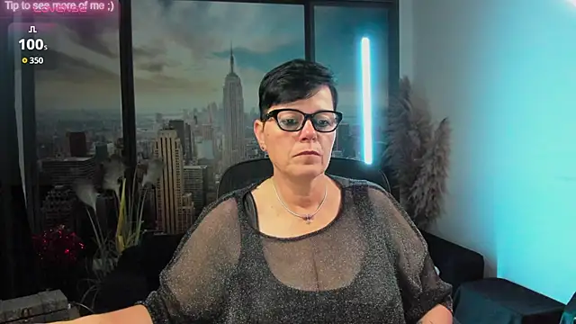 ninarandmann online show from 6, 10, 2025