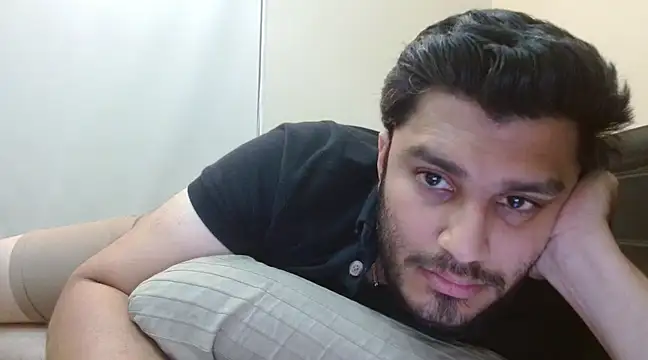 Snapshot of robintoit chatting on 14, 2, 2025 robintoit online show from 14, 2, 2025