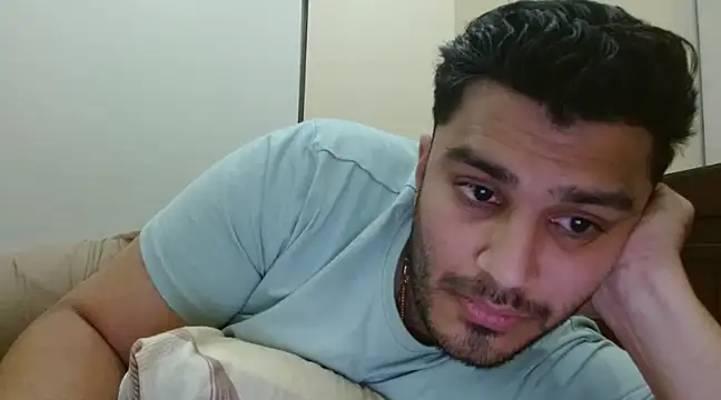 Snapshot of robintoit chatting on 14, 3, 2025 robintoit online show from 14, 3, 2025