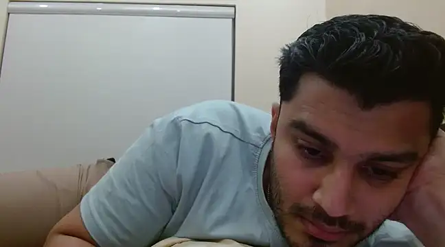 Snapshot of robintoit chatting on 14, 3, 2025 robintoit online show from 14, 3, 2025