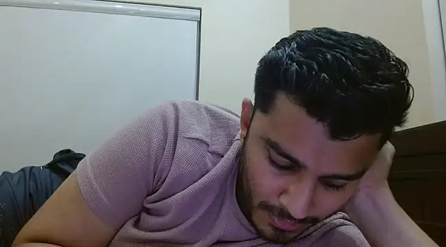 Snapshot of robintoit chatting on 18, 3, 2025 robintoit online show from 18, 3, 2025