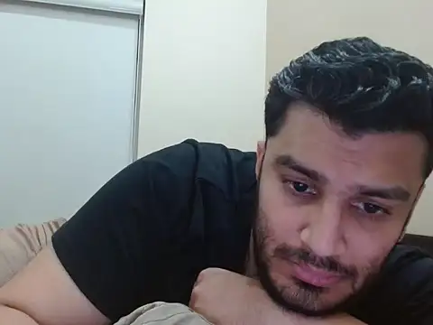 Snapshot of robintoit chatting on 9, 9, 2025 robintoit online show from 9, 9, 2025