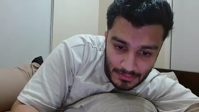 Snapshot of robintoit chatting on 12, 9, 2025 robintoit online show from 12, 9, 2025