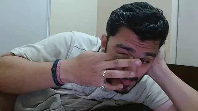 Snapshot of robintoit chatting on 14, 9, 2025 robintoit online show from 14, 9, 2025