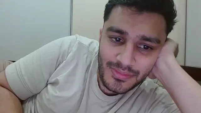 Snapshot of robintoit chatting on 9, 10, 2025 robintoit online show from 9, 10, 2025