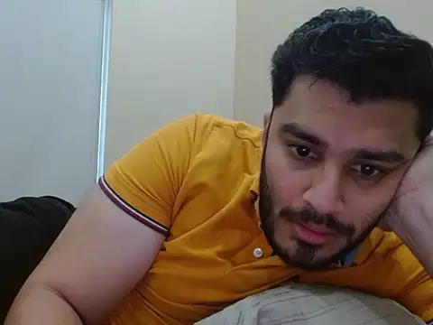 Snapshot of robintoit chatting on 27, 10, 2025 robintoit online show from 27, 10, 2025