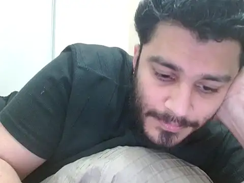 Snapshot of robintoit chatting on 20, 11, 2025 robintoit online show from 20, 11, 2025