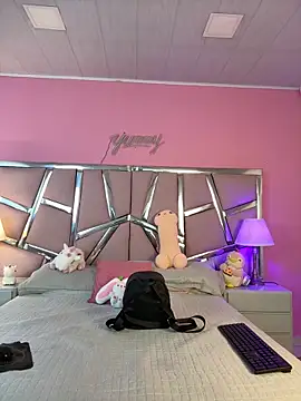 Bonniepark online show from 21, 1, 2025