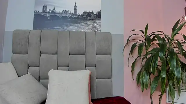 hanny milf online show from 28, 7, 2026