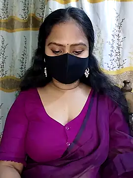 Idhika Paul online show from 13, 2, 2025