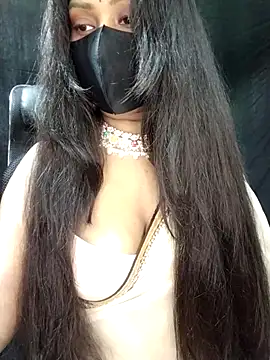 Idhika Paul online show from 22, 9, 2025