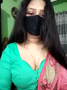 Idhika Paul online show from 28, 4, 2026