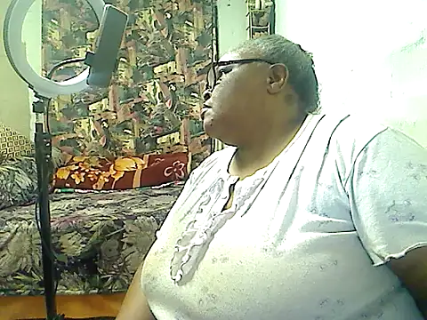 Snapshot of HOTSUGARX5 chatting on 11, 5, 2026 HOTSUGARX5 online show from 11, 5, 2026