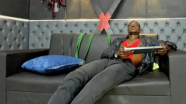 Terrance z online show from 18, 10, 2025