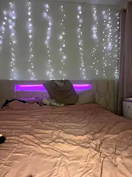 kamila french online show from 16, 9, 2025