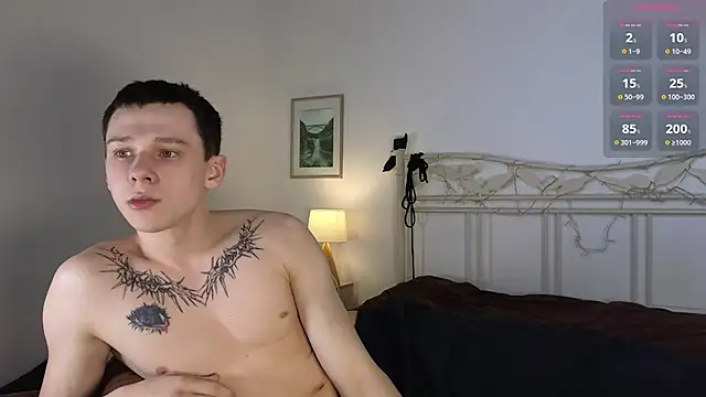 Snapshot of R1mmo__ chatting on 5, 2, 2025 R1mmo online show from 5, 2, 2025