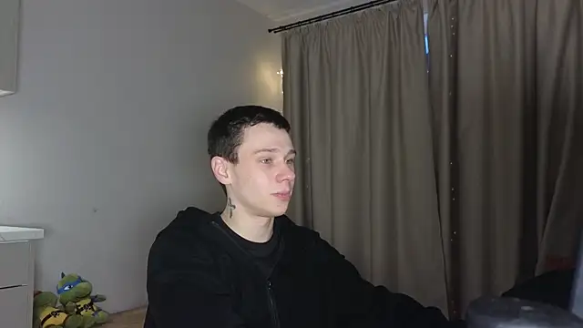 Snapshot of R1mmo__ chatting on 18, 1, 2026 R1mmo online show from 18, 1, 2026