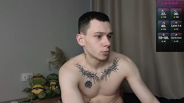 Snapshot of R1mmo__ chatting on 13, 2, 2026 R1mmo online show from 13, 2, 2026