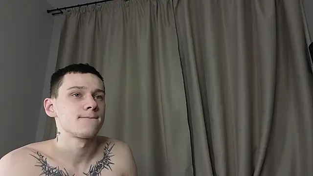 Snapshot of R1mmo__ chatting on 19, 2, 2026 R1mmo online show from 19, 2, 2026